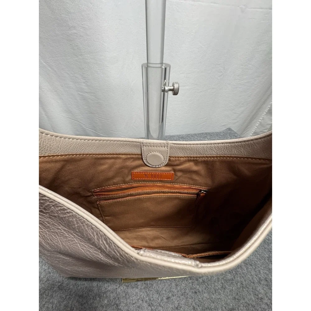 HOBO Brand Madison Shoulder Bag Ivory/Taupe Leather NWOT